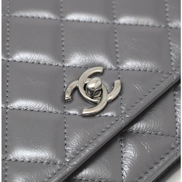 シャネル CHANEL トップハンドル マトラッセ チェーンウォレット シャネル CHANEL トップハンドル マトラッセ チェーンウォレット