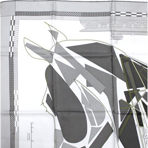 エルメス HERMES カレ90 CHEVAL DE COURSES 駆ける馬 グレー系