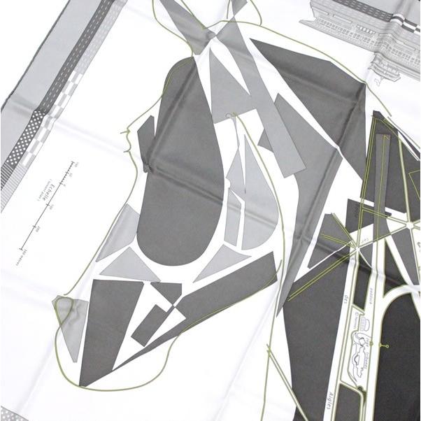 エルメス HERMES カレ90 CHEVAL DE COURSES 駆ける馬 グレー系