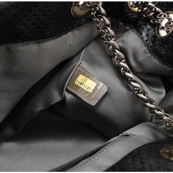 シャネル CHANEL 2.55ライン チェーンショルダーバッグ パンチング