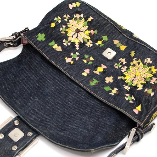 FENDI ビーズ刺繍 デニム マンマバケット ハンドバッグ FENDI（フェンディ） マンマバケット 刺繍 ハンドバッグ デニム