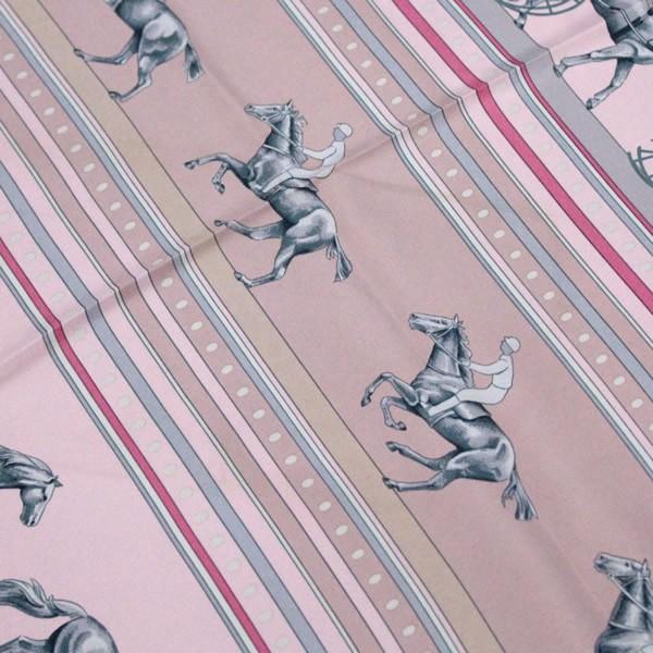 エルメス 大判スカーフ カレ90 馬柄 ピンク系 HERMES エルメス HERMES カレ90 SEQUENCES シーケンス 大判スカーフ シルク100