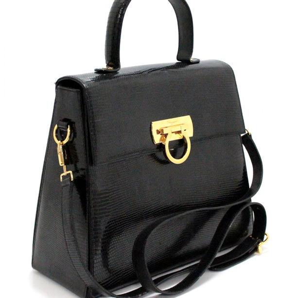 Salvatore Ferragamo】2wayバッグガンチーニ金具黒色