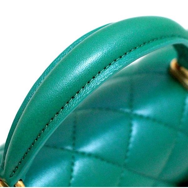 在庫処分大セール】美品 シャネル CHANEL ミニマトラッセ トップ 