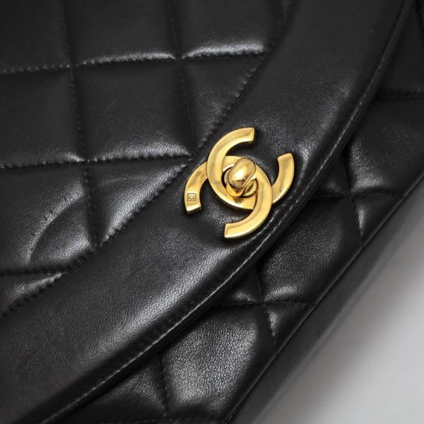 シャネル CHANEL ダイアナ22 マトラッセ チェーンショルダーバッグ