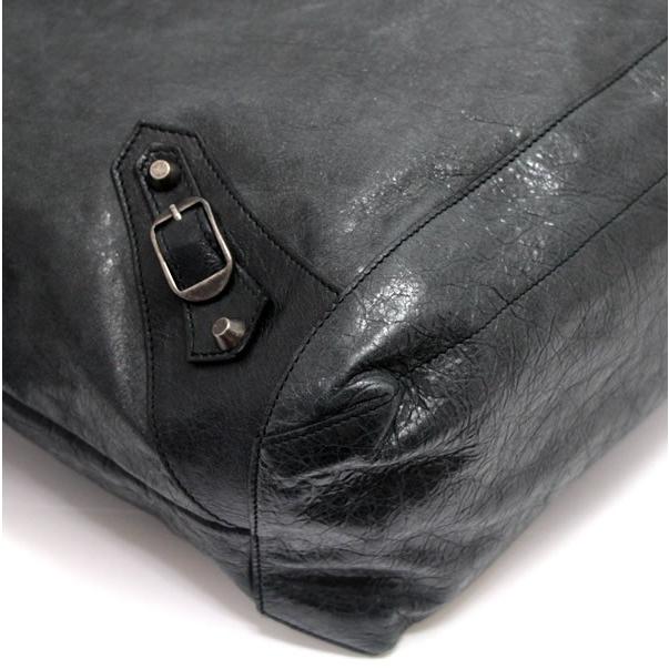 バレンシアガ BALENCIAGA ザ メンズデイ ショルダーバッグ レザー 黒