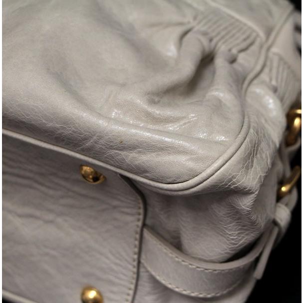 ミュウミュウ miumiu 2WAYバッグ カデナチャーム レザー アイボリー