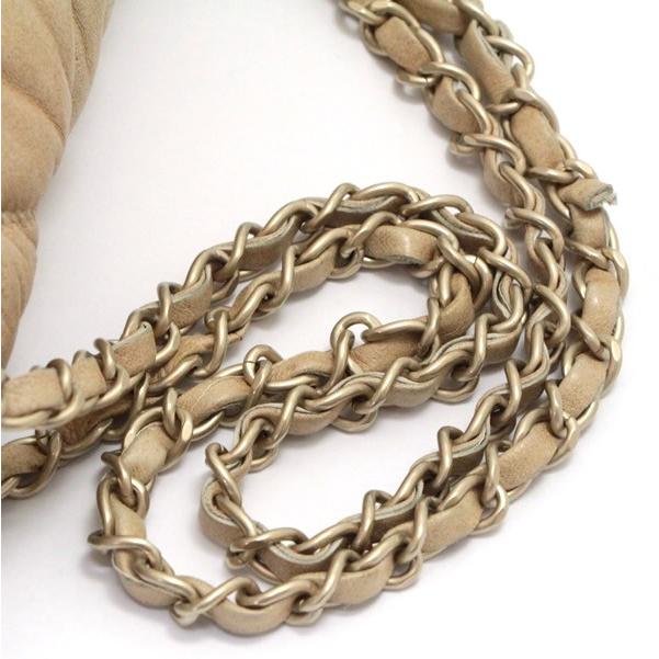 シャネル CHANEL マトラッセ25 バブルキルト チェーンショルダーバッグ