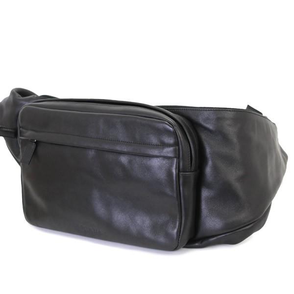 プラダ PRADA ボディバッグ ショルダーバッグ ラムレザー 黒 【70378