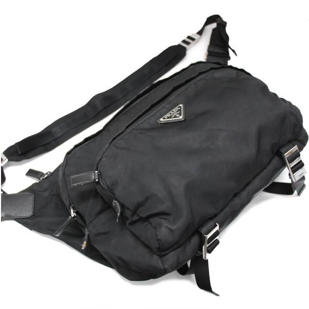 プラダ PRADA 三角ロゴ ボディバッグ ショルダーバッグ ナイロン 黒