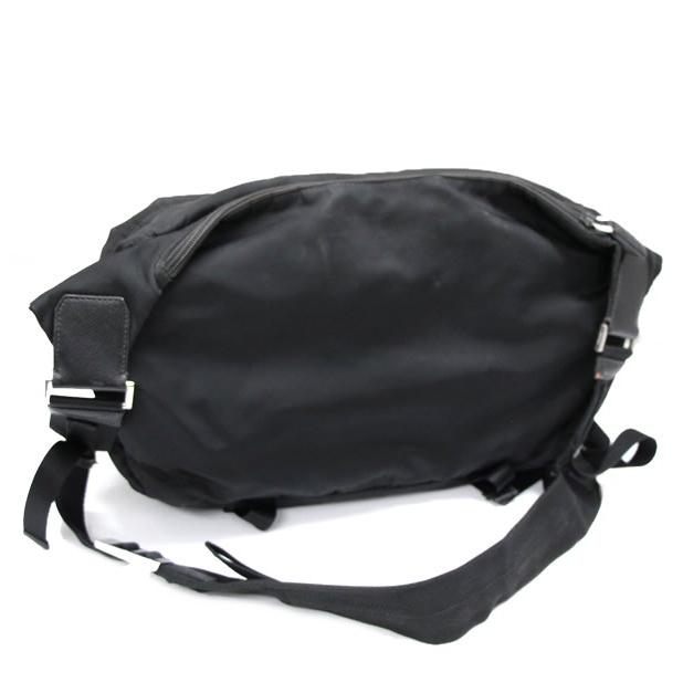 プラダ PRADA 三角ロゴ ボディバッグ ショルダーバッグ ナイロン 黒