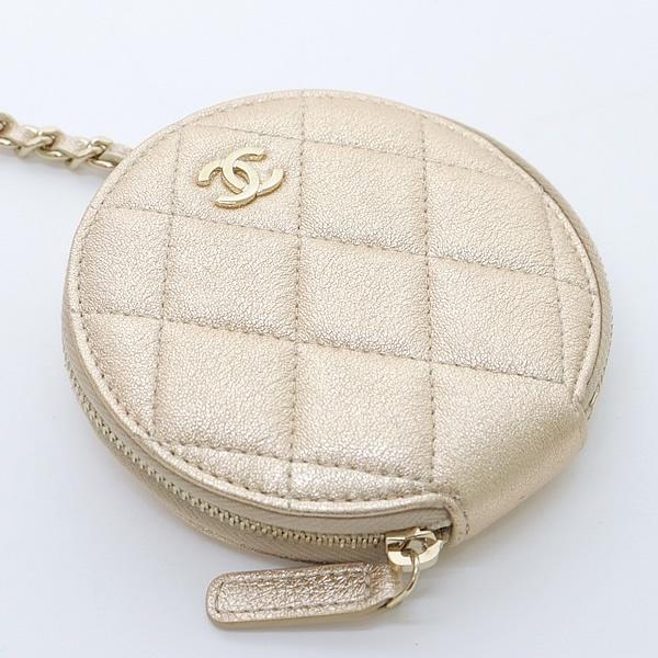 極美品 シャネル CHANEL 2024 イヤーズギフト マトラッセ コインケース