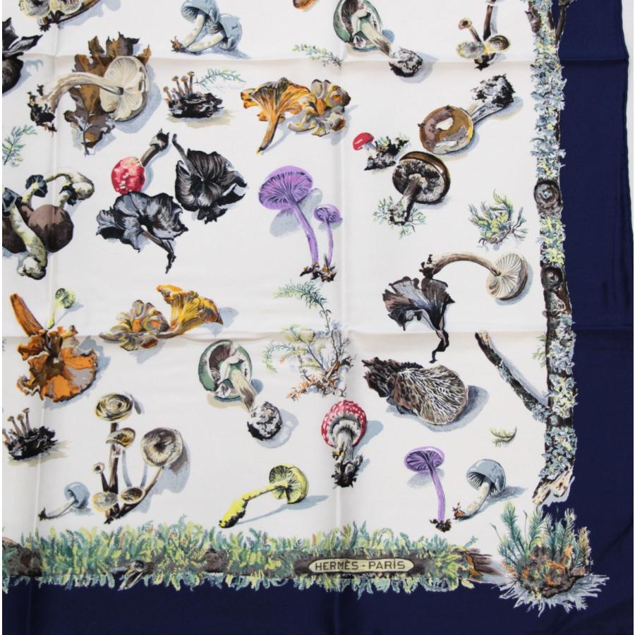 HERMES エルメス カレ90 Champignons シャンピニオン 大判スカーフ