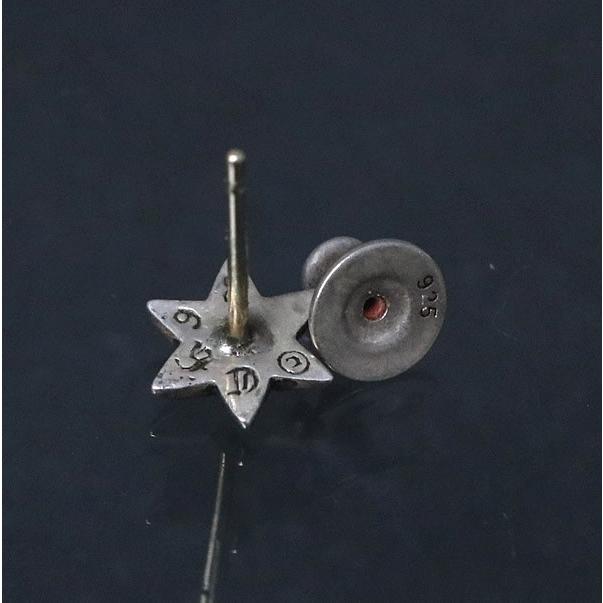 クロムハーツ　スタースタッド　ピアス　シルバー CHROME HEARTS スタースタッドピアス シルバー CHROME HEARTS