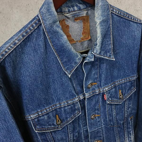 クロムハーツ デニムシャツ フレアニー ホースシューボタン デニムジャケット Chrome Hearts - クロムハーツ ホースシューボタンバックフレア