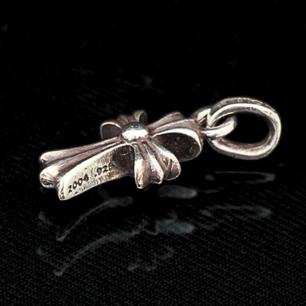 CHROME HEARTS 銀座店 クロムハーツ ベイビー ファットクロス ペンダント チャーム メンズ シルバー SV925 99407 ...