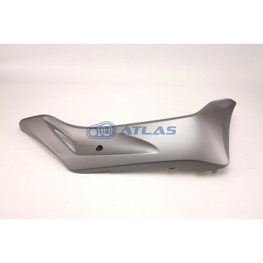 ベトナムホンダ 純正 PCX JF56 カバー R サイド モール シルバー