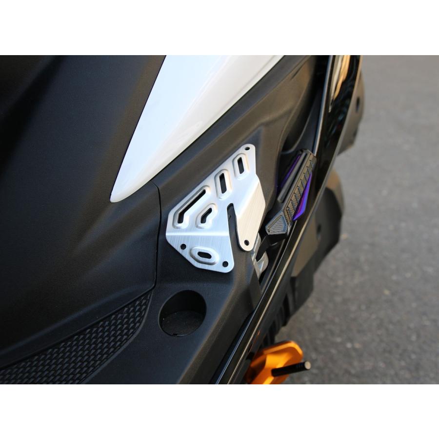 KOSO 5型シグナスX 5TH CYGNUS X リア アルミステップセット シルバー