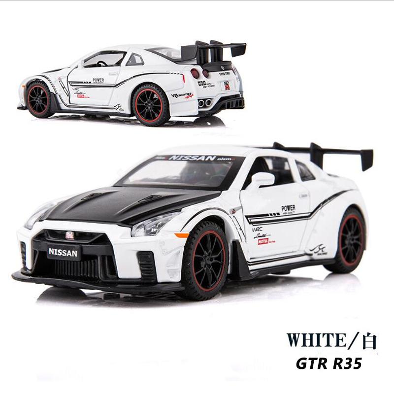 日産 GTR ニスモ R35 スーパーGT 1/32 ミニカー 全3色 ライト点灯 エンジンサウンド 模型 合金モデル｜atomic-line｜02