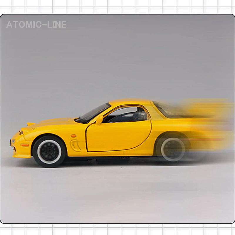 RX-7 ミニカー マツダ（Mazda） RX-7 1/32 ミニカー 全3色 ライト点灯 エンジン