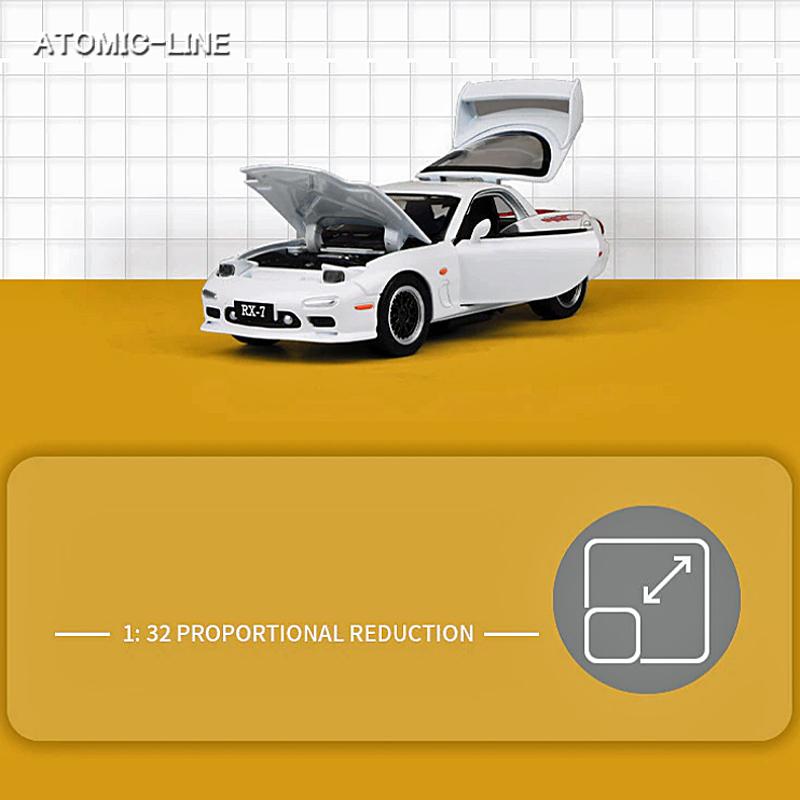 Mazda RX-7 ホワイト ミニカー LEDライト付き マツダ RX-7 1/32 ミニカー 全3色 ライト点灯 エンジンサウンド 模型