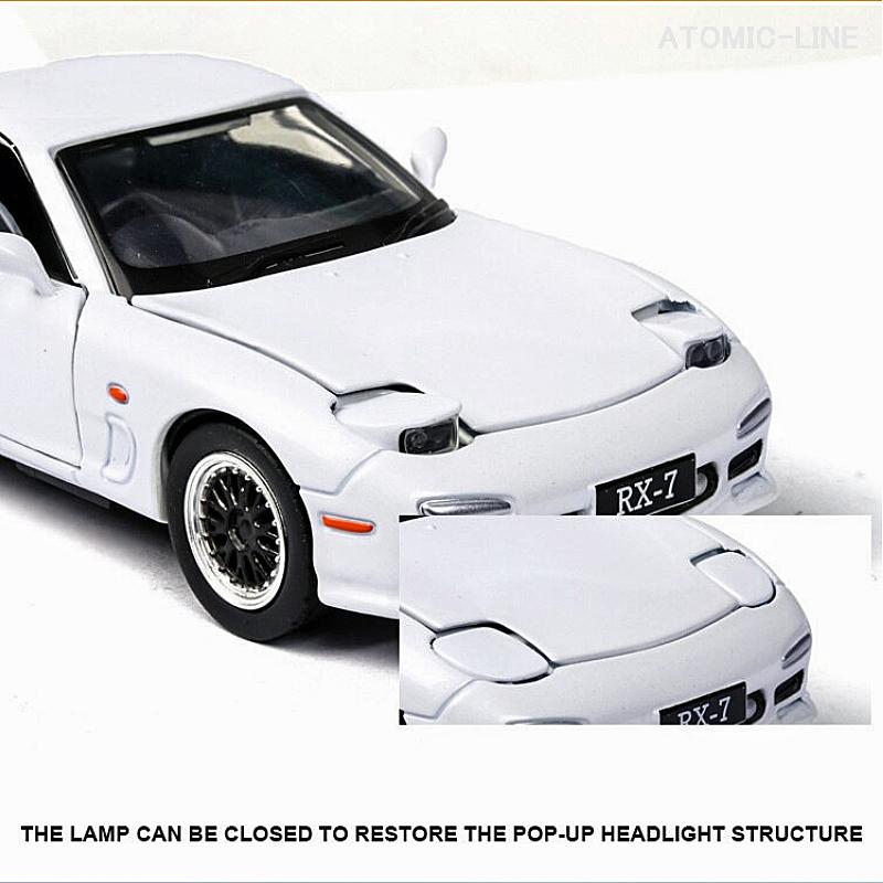 マツダ RX-7 1/32 ミニカー 全3色 ライト点灯 エンジンサウンド