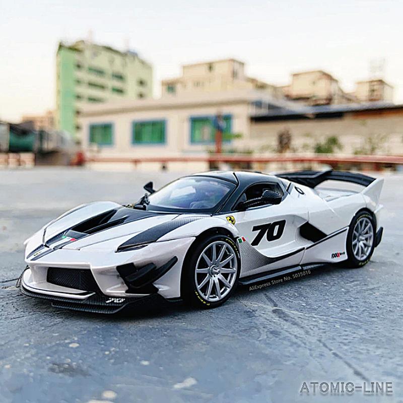 Ferrari（フェラーリ） Ferrari FXX K EVO 1/32 ミニカー 全2色 ライト