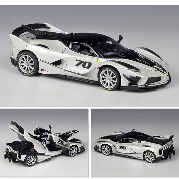 Ferrari FXX K EVO フェラーリ 1/32 ミニカー 全2色 ライト点灯