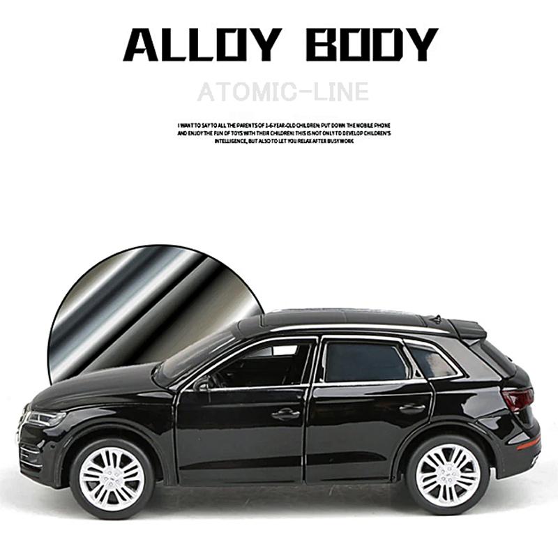 1/18 アウディ 合金ミニカー ライト音付 リモコンキー有 AUDi アウディ Q5 1/32 ミニカー 全3色 ライト点灯 エンジン