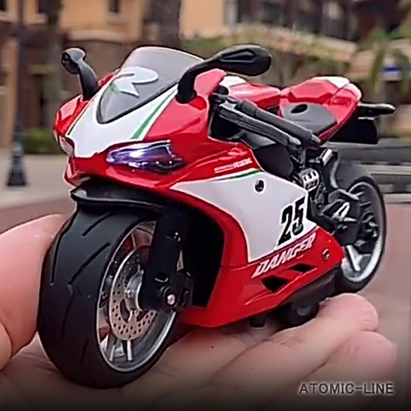 DUCATI（ドゥカティ） Ducati 1/12 ミニカー 全3色 ライト点灯