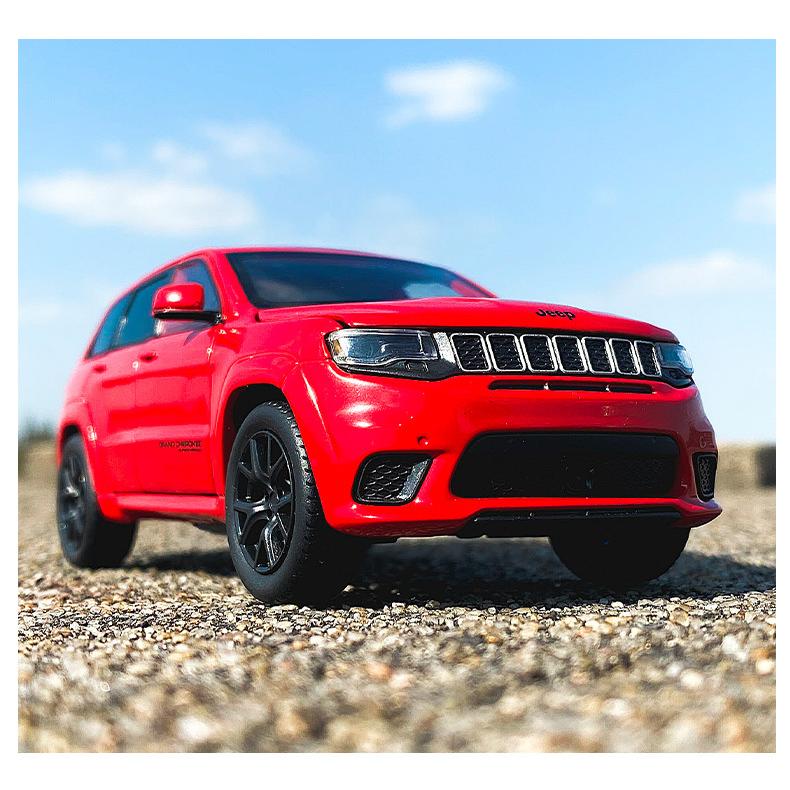 Jeep（ジープ） グランドチェロキー 1/32 ミニカー 全3色 ライト点灯