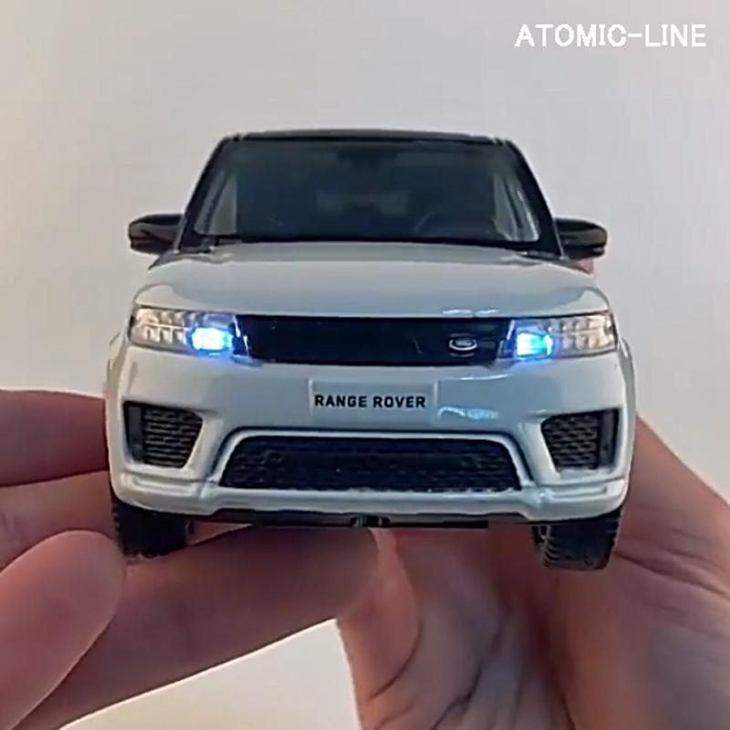 ランドローバー RANGE ROVER 1/32 ミニカー 全3色 ライト点灯 エンジン