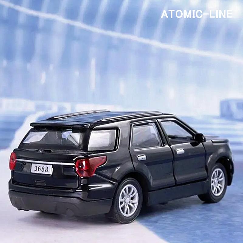 フォード エクスプローラー 1/36 ミニカー 全5色 ライト点灯