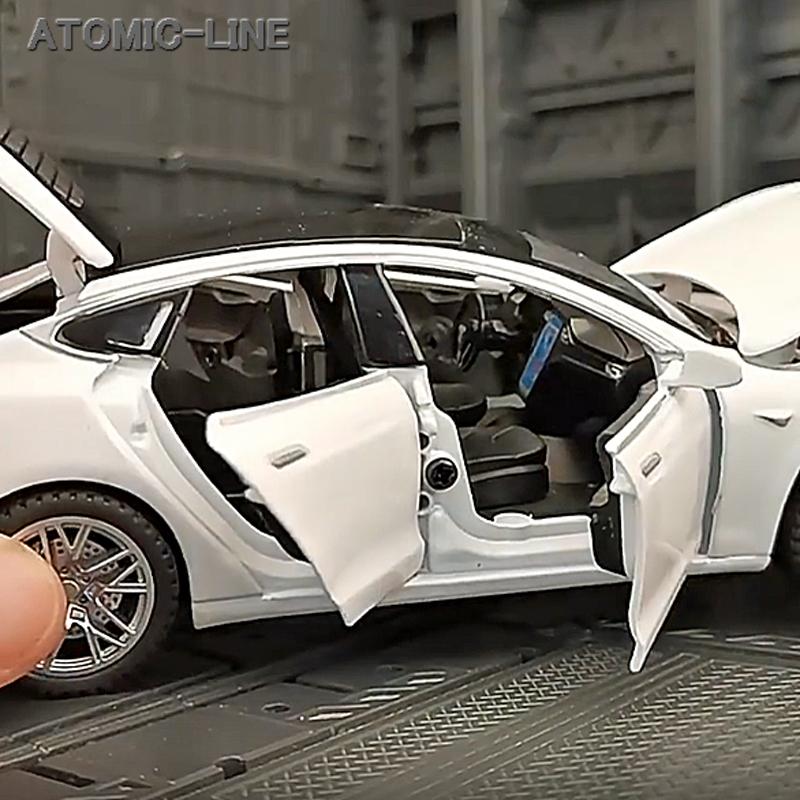 テスラ MODEL S 1/32 ミニカー 全4色 ライト点灯 エンジンサウンド