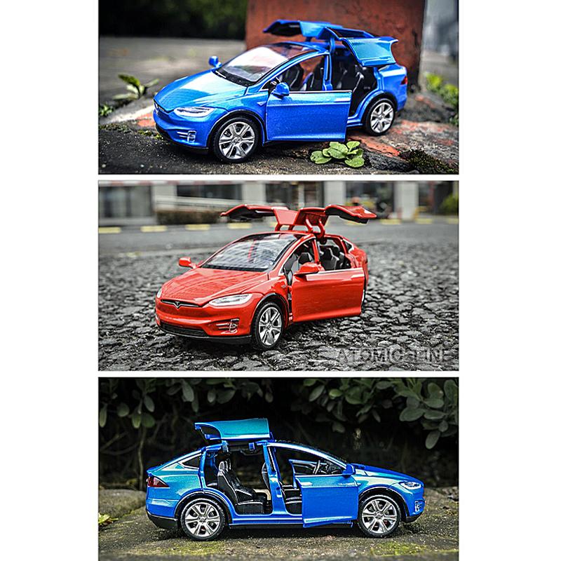 テスラ MODEL X 1/32 ミニカー 全4色 ライト点灯 エンジン