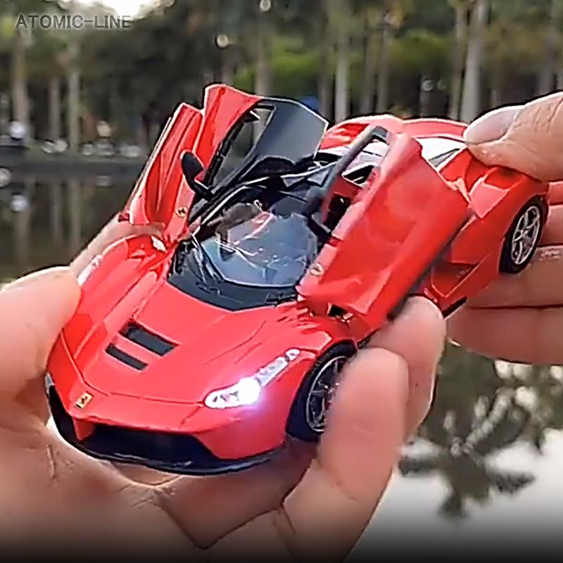 Ferrari フェラーリ laferrari fxxk 1/32 ミニカー 全7色 ライト Ferrari フェラーリ laferrari fxxk 1/32 ミニカー 全7色 ライト