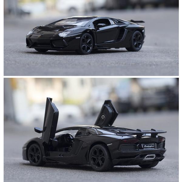 Lamborghini（ランボルギーニ） LP740-4 1/32 ミニカー 全4色 ライト