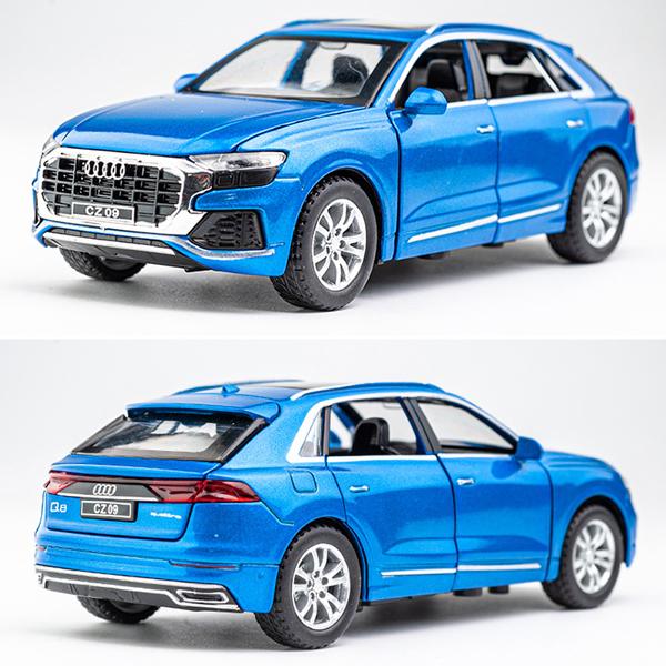 AUDi アウディ Q8 1/32 ミニカー 全4色 ライト点灯 エンジン