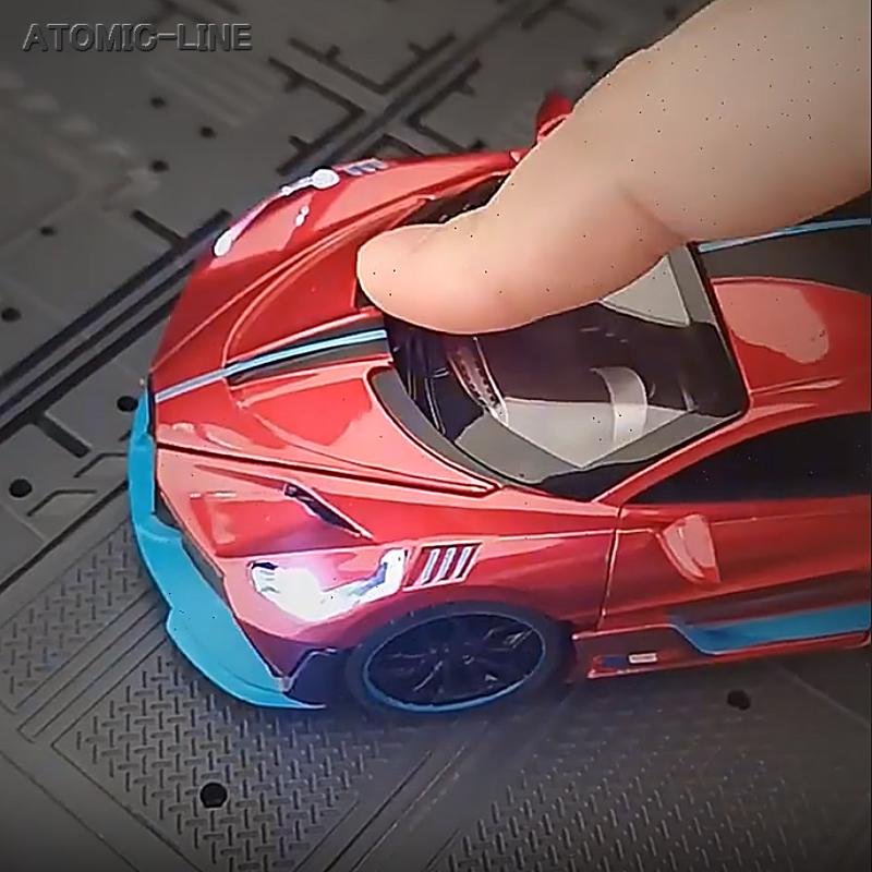 ブガッティ ブガッティ DIVO ディーヴォ 1/32 ミニカー 全4色 ライト点灯