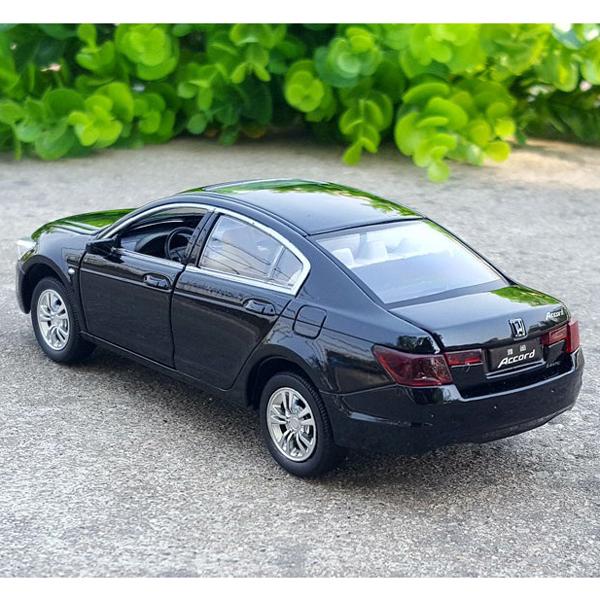 HONDA アコード　ホンダ　ミニカー　20cm 394825258365.jpg