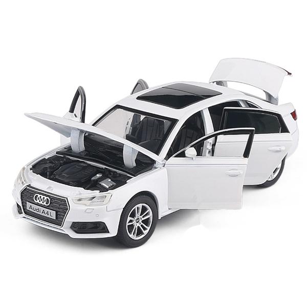 AUDI アウディ A4 1/32 ミニカー 全3色 ライト点灯 エンジン