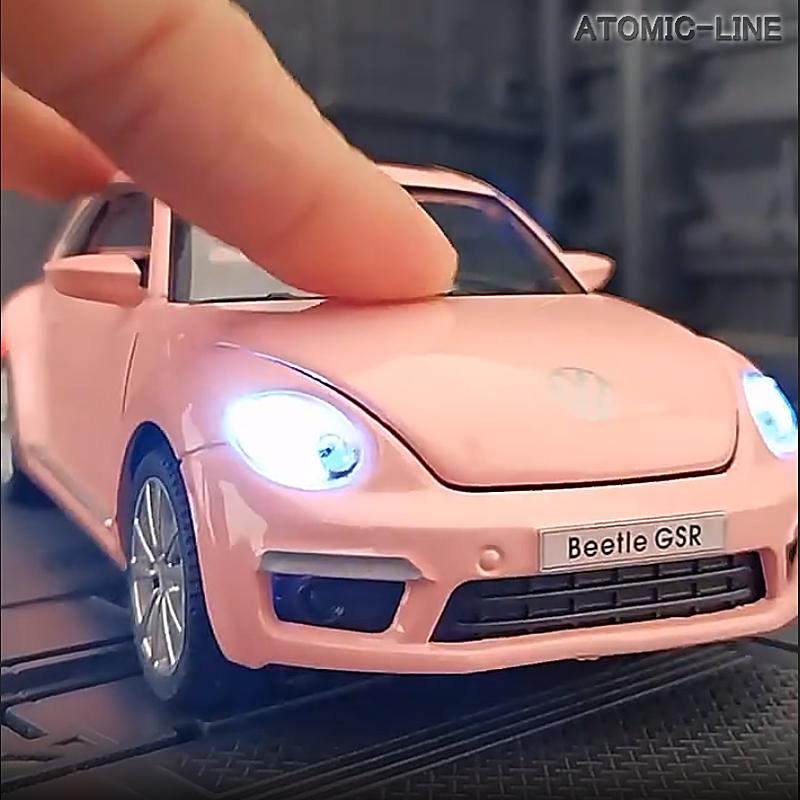 フォルクスワーゲン ビートル 1/32 ミニカー 全4色 ライト点灯 フォルクスワーゲン ビートル 1/32 ミニカー 全4色 ライト点灯