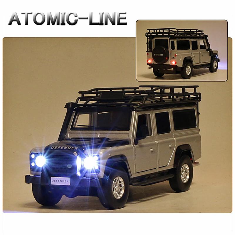 LAND ROVER ディフェンダー 1/32 ミニカー 全5色 ライト点灯 エンジン