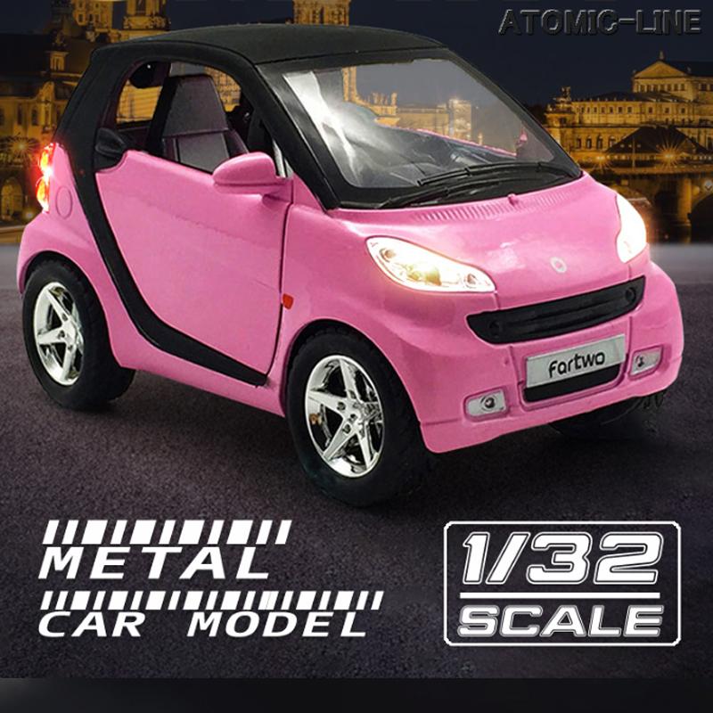 smart fortwo coupé ミニカー1/18 ボディーパネル交換可能 smart fortwo coupé ミニカー1/18 ボディーパネル交換可能 smart