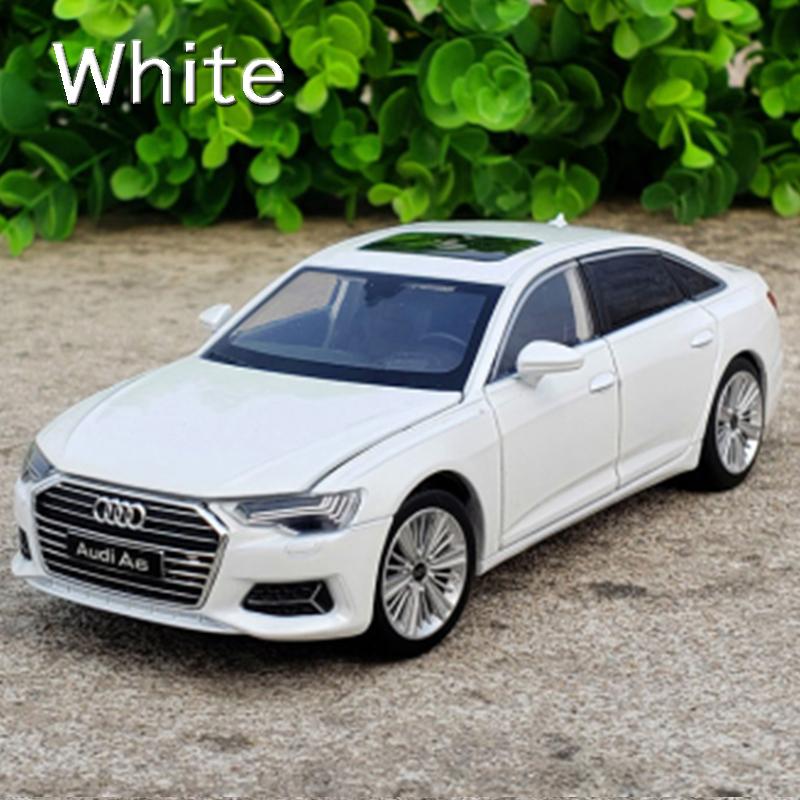 AUDI アウディ A6 1/32 ミニカー 全3色 ライト点灯 エンジンサウンド