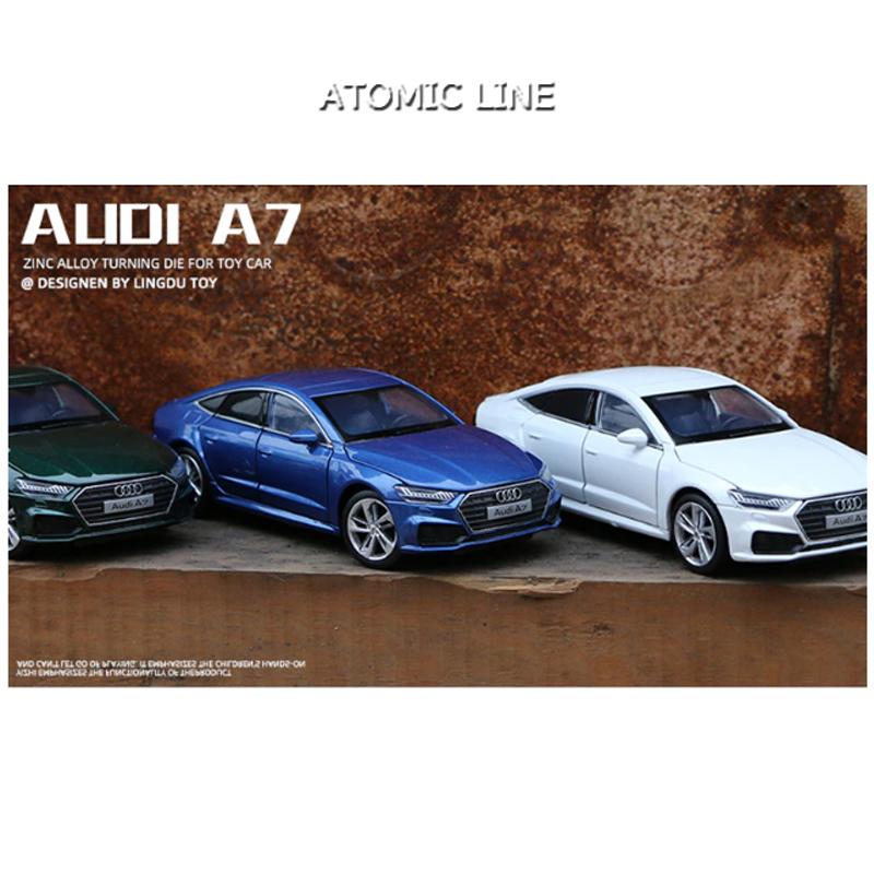 AUDI アウディ A7 1/32 ミニカー 全3色 ライト点灯 エンジン