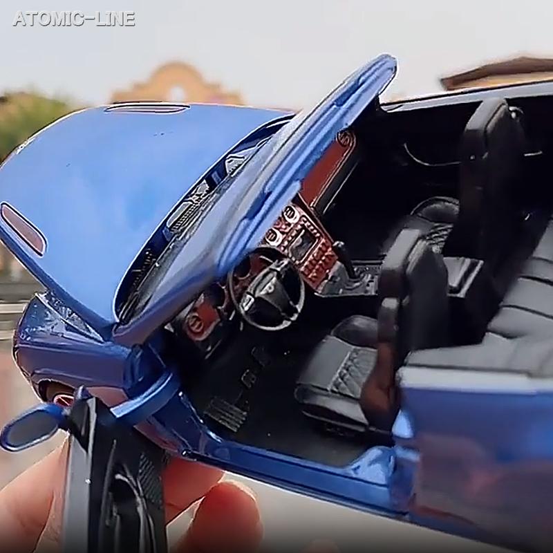 Bentley コンバーチブル 1/24 ミニカー 全3色 ライト点灯 エンジン