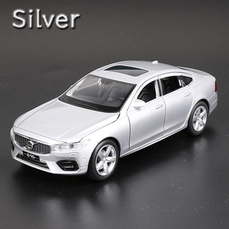 VOLVO ボルボ S90 1/32 ミニカー 全5色 ライト点灯 エンジン