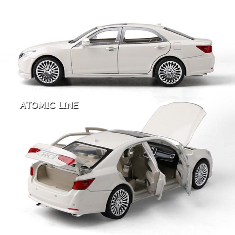 CROWN グレー ミニカー Toyota Land Cruiser ZX RHD (Right Hand Drive) Gray Metallic