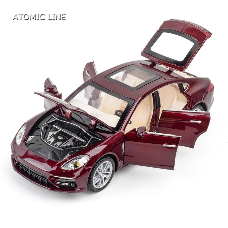 PORSCHE DESIGN ポルシェ パナメーラ 1/24 ミニカー 全3色